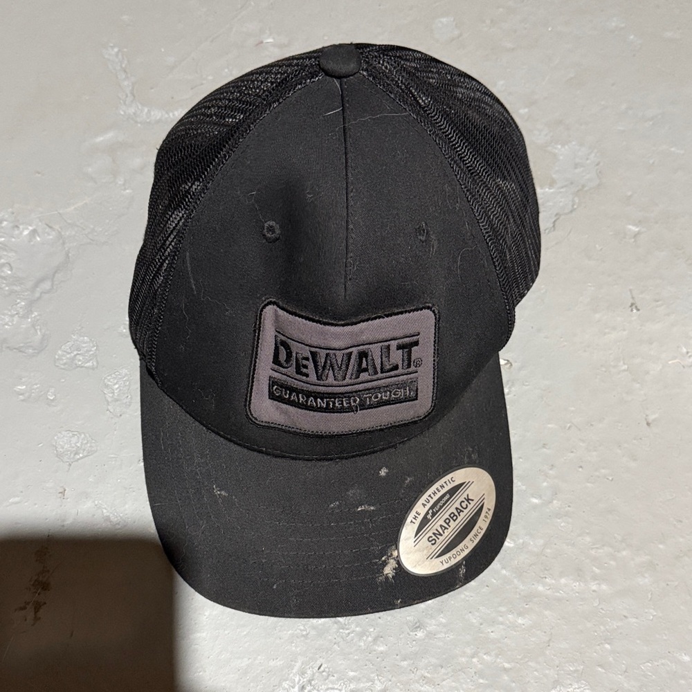 DEWALT Black Snapback Hat